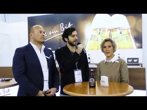 Sabine Kalenborn ed Edgardo Bonati di Bitburger a Hospitality Riva 2020
