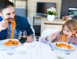 Ricerca Barilla: mangiare in compagnia fa bene alla salute. Italia leader globale nella convivialità